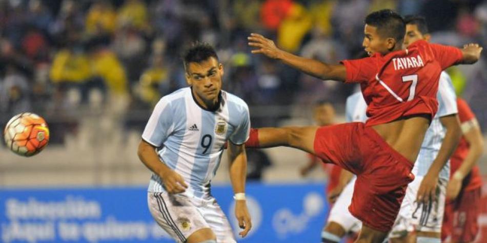 Selección sub-20 de Perú igualó a un gol con Argentina en su debut en Sudamericano