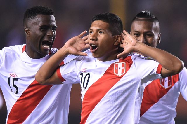 FIFA coloca a Edison Flores como uno de los referentes de la Selección Peruana