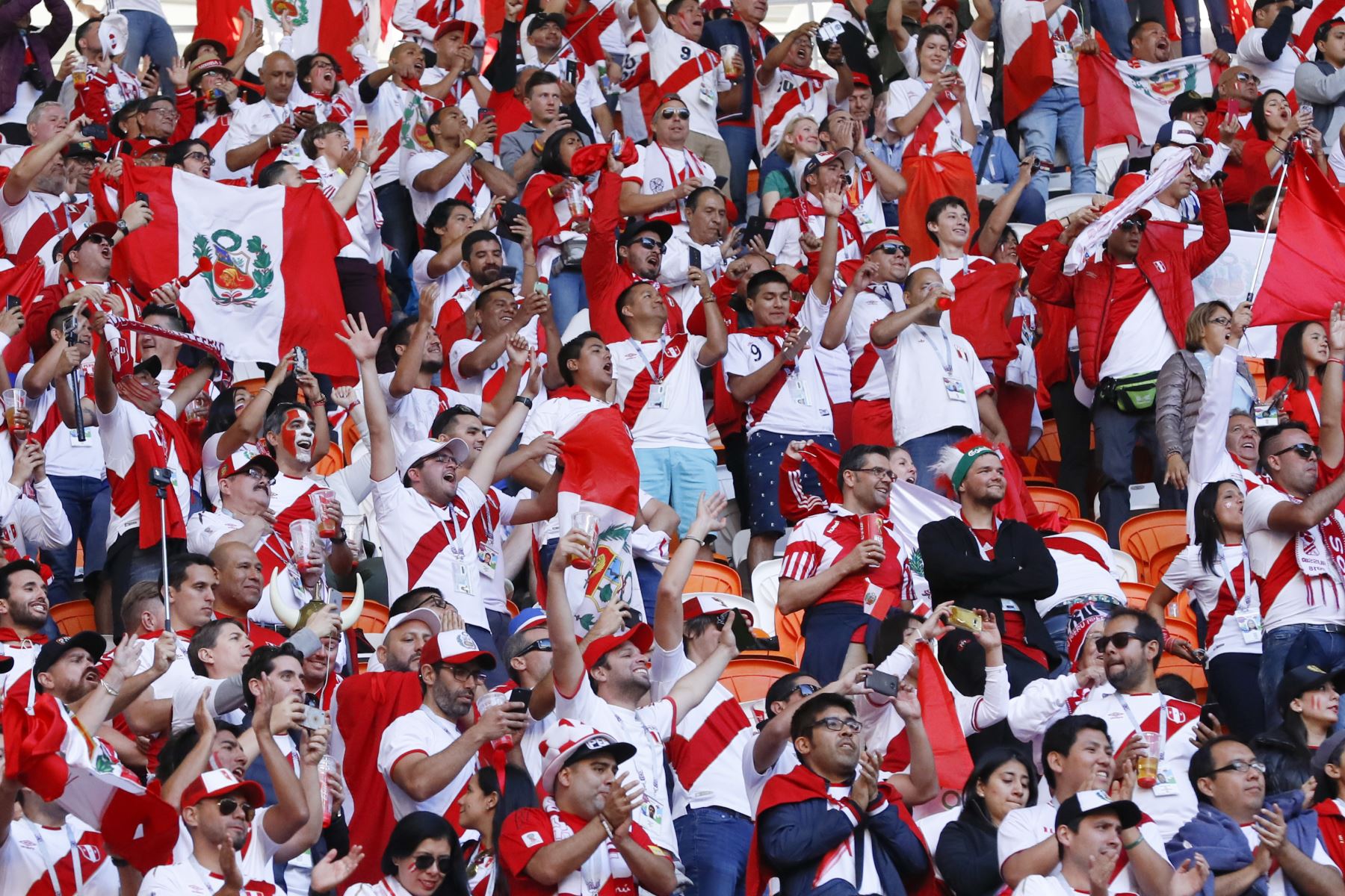 Rusia 2018 Vota Aquí Para Que Perú Gane Como La Mejor Hinchada Del Mundial Deportes Peru 1410