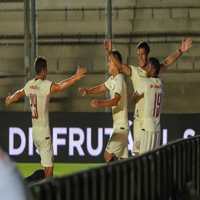 Noche Crema 2020: Universitario perdio 1-0 con Cerro Largo en Lima