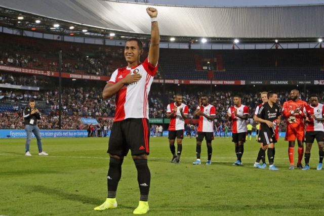 Renato Tapia no seguirá en Feyenoord y le abre las puertas al Boca Juniors