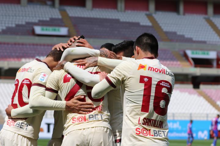 Liga 1: Universitario busca seguir sumando triunfos ante Cienciano a las 3:30 pm