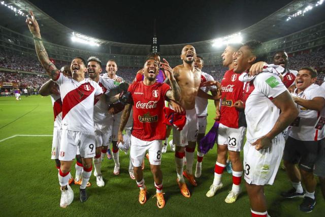 Clasificatorias rumbo a Qatar 2022: Perú logró pasar al Repechaje al vencer 2-0 a Paraguay en Lima (Video Resumen y Goles)