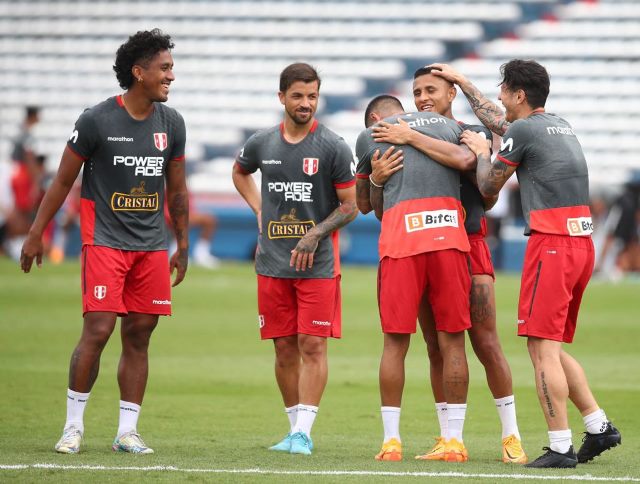 Operación Montevideo: Selección Perú quedó lista para el duelo en el Centenario